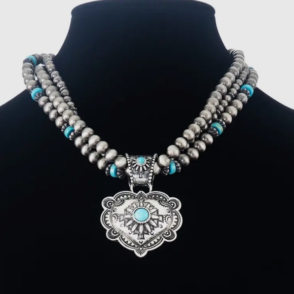 Jewelry - Turquoise Navajo Heart Necklace